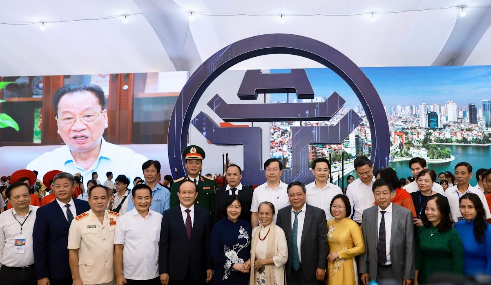 Bí thư Thành ủy Hà Nội Bùi Thị Minh Hoài: Không gian Truyền thống và Sáng tạo Hà Nội 2025 khát vọng vươn tầm của Thủ đô ngàn năm văn hiến