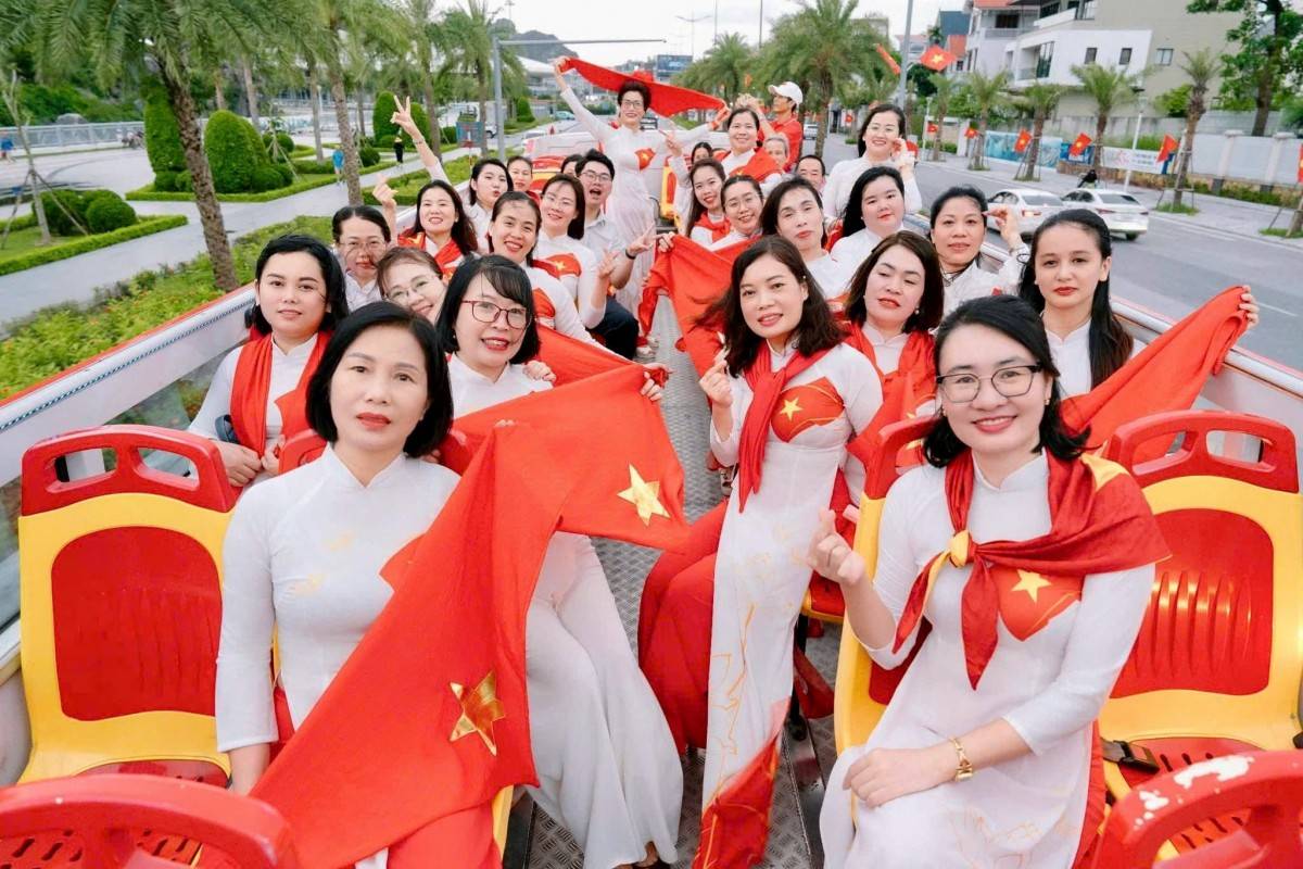 Du khách nô nức về Quảng Ninh tham quan di tích, bảo tàng dịp lễ 2/9 Du khách nô nức về Quảng Ninh tham quan di tích, bảo tàng dịp lễ 2/9