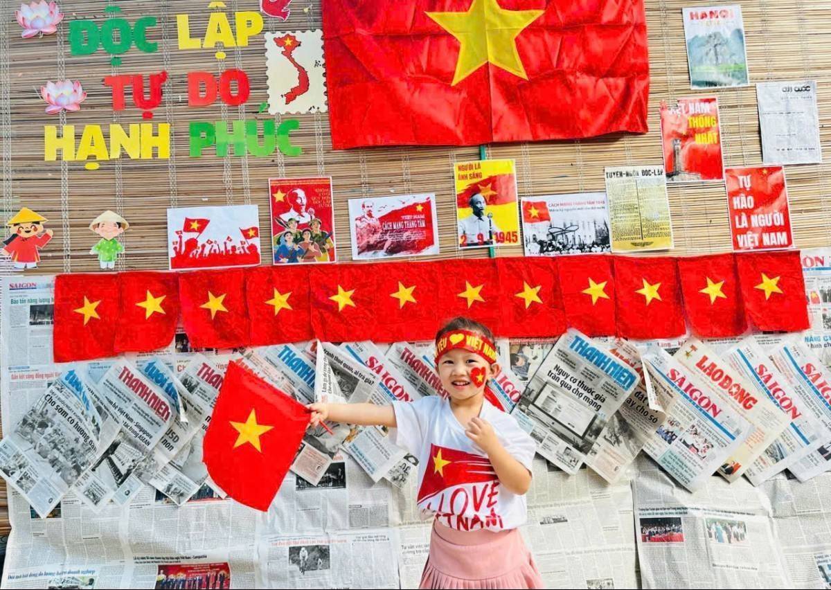 TP.Hồ Chí Minh rực rỡ sắc cờ, chào mừng 80 năm Cách mạng Tháng Tám và Quốc khánh 2/9