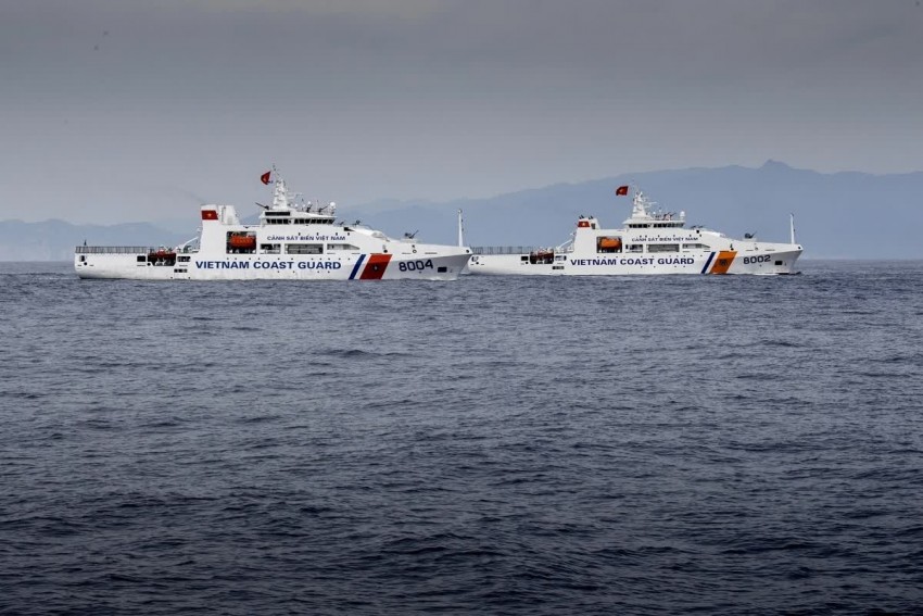 Biên đội tàu Cảnh sát biển tham gia diễu binh trên biển