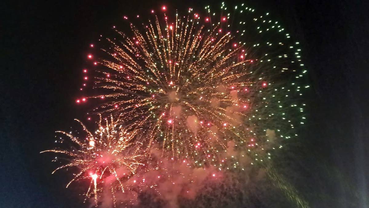 Bí thư Thành uỷ Trần Lưu Quang dự văn nghệ chào mừng Quốc khánh tại phường Vũng Tàu, TP. Hồ Chí Minh