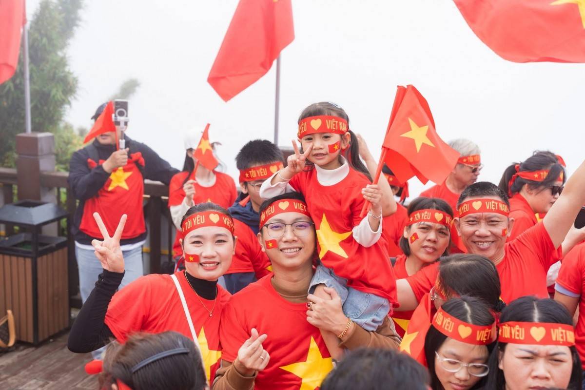 Sun Paradise Land ba miền hoà chung tự hào 80 năm Quốc khánh Việt Nam