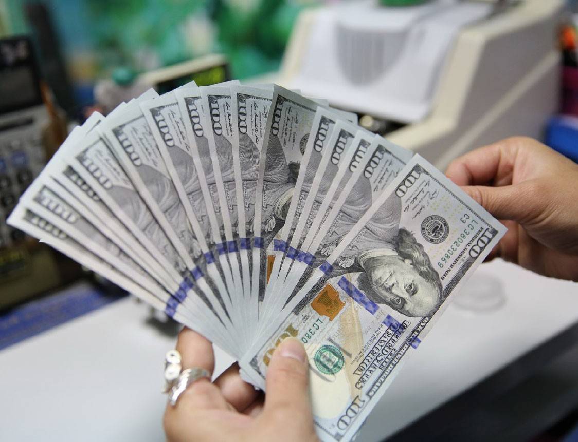 Lao động Việt Nam ra nước ngoài tăng mạnh, kiều hối tiếp tục lập kỷ lục