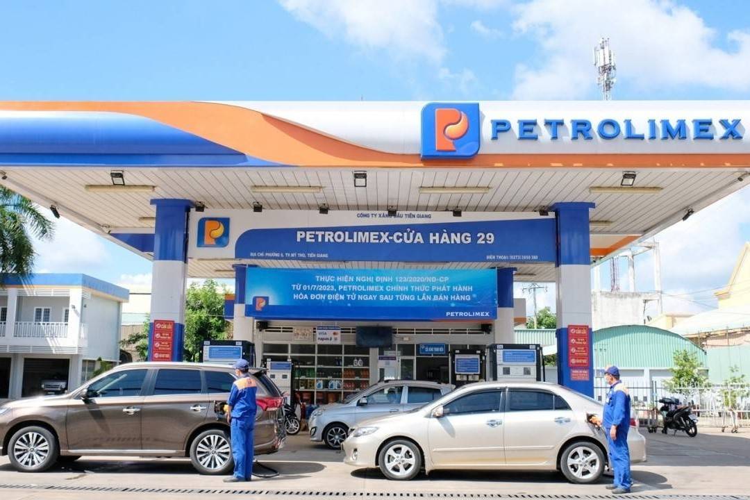Petrolimex lý giải nguyên nhân lợi nhuận sụt giảm nửa đầu năm 2025