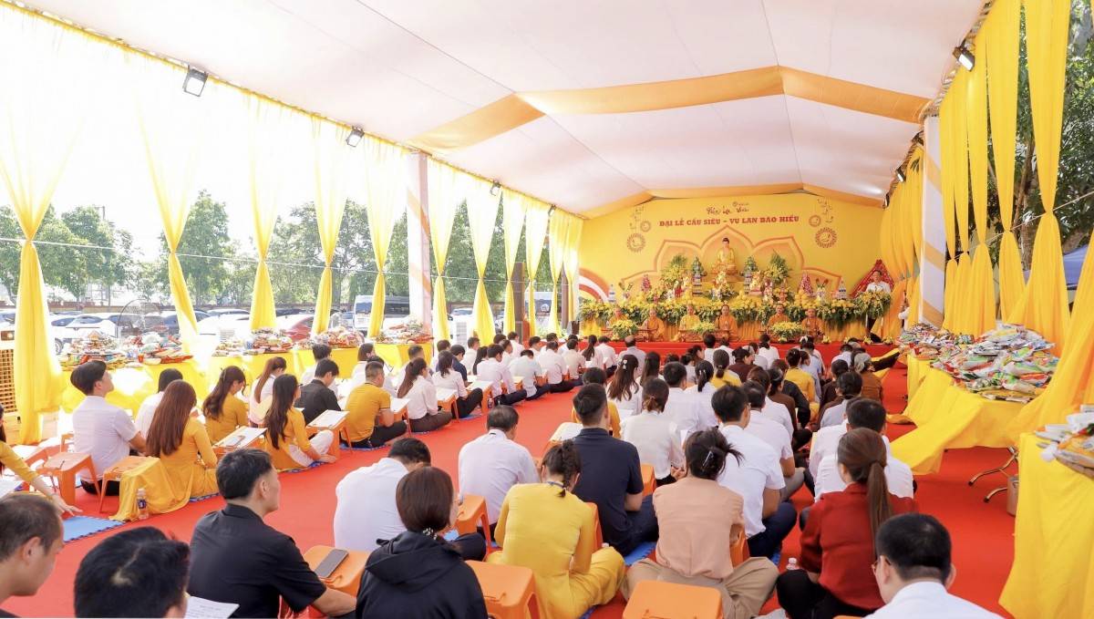 Tổng Công ty CP Hợp Lực tổ chức Lễ cầu siêu – Vu lan báo hiếu tại Phúc Lạc Viên Tổng Công ty CP Hợp Lực tổ chức Lễ cầu siêu – Vu lan báo hiếu tại Phúc Lạc Viên