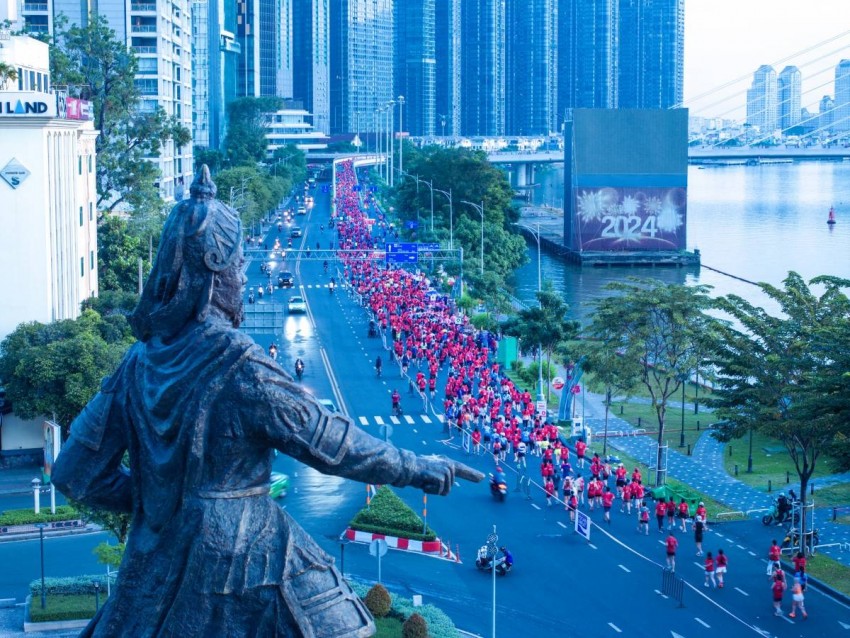 Giải Marathon Quốc tế TP.HCM Techcombank mùa 8: Sản phẩm du lịch mới mang bản sắc TP.HCM