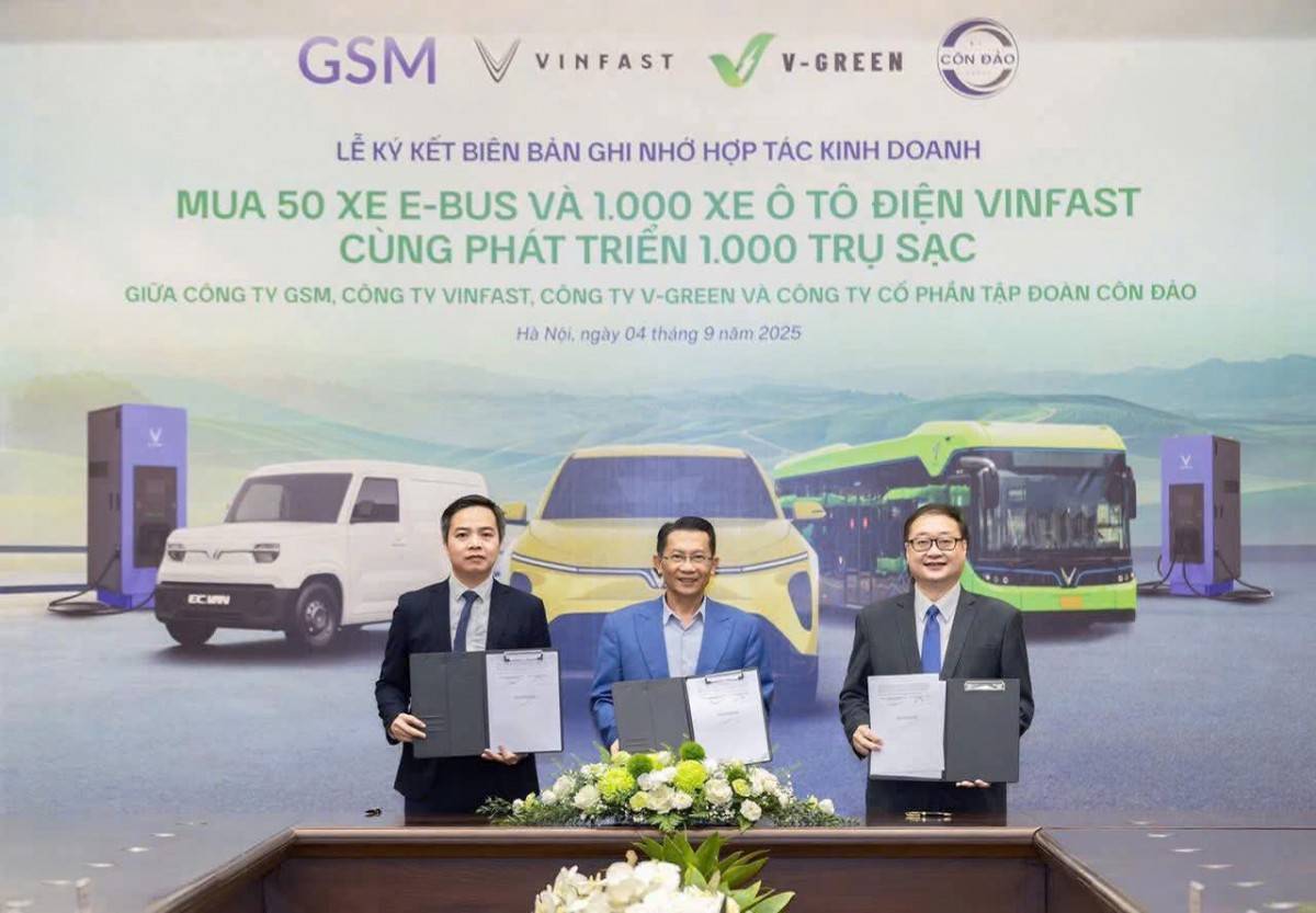 Côn Đảo Group và Xanh SM bắt tay kiến tạo chuẩn mực mới cho du lịch xanh Côn Đảo Côn Đảo Group và Xanh SM bắt tay kiến tạo chuẩn mực mới cho du lịch xanh Côn Đảo