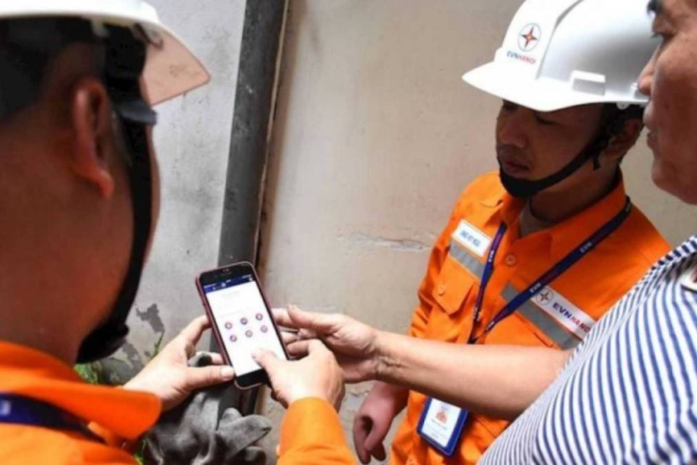 Bộ Công Thương đề xuất phân bổ lỗ của EVN vào giá bán lẻ điện bình quân