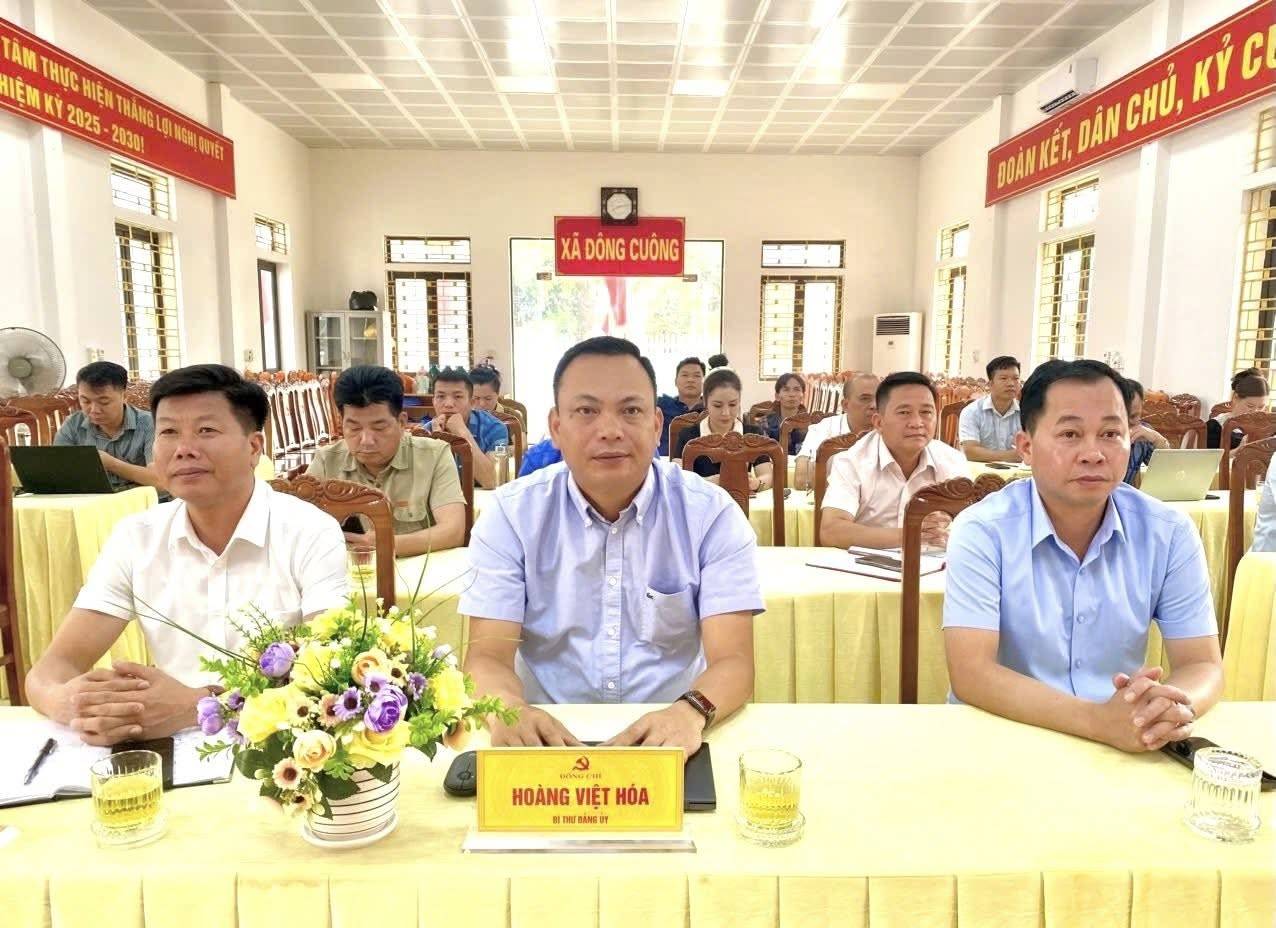 Đông Cuông (Lào Cai) chú trọng công tác đào tạo, nâng cao năng lực cán bộ