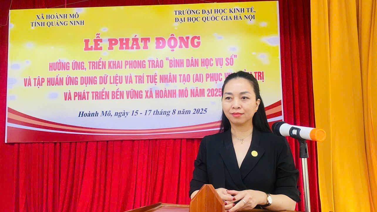 Bà Vũ Thị Kim Chi, phó giám đốc Sở Khoa học và Công nghệ tỉnh Quảng Ninh phát biểu khai mạc tại lễ phát động. Hoành Mô (Quảng Ninh) bứt phá với trí tuệ nhân tạo – Bước tiến từ một xã biên giới