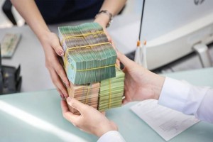 Lãi suất ngân hàng ngày 8/9/2025: Nhiều ngân hàng vượt mốc 6%