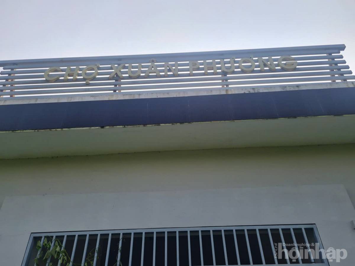 Bài XII: Chợ dân sinh hàng chục tỷ đồng ở Hà Nội bỏ hoang gây lãng phí