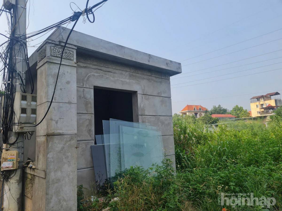 Bài XII: Chợ dân sinh hàng chục tỷ đồng ở Hà Nội bỏ hoang gây lãng phí