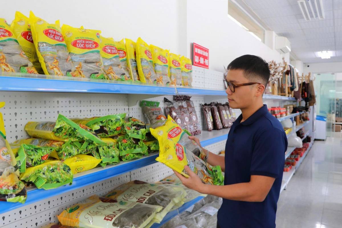 Điện Biên: Nguy cơ sản phẩm OCOP mất “giấy thông hành” vì chậm tái chứng nhận Điện Biên: Nguy cơ sản phẩm OCOP mất “giấy thông hành” vì chậm tái chứng nhận