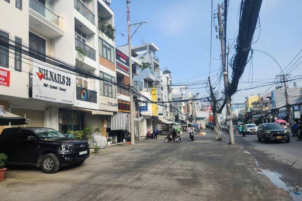 Những khu vực bàn giao mặt bằng sớm, nhà cửa đã sửa sửa sang. Những khu vực bàn giao mặt bằng sớm, nhà cửa đã sửa sửa sang.