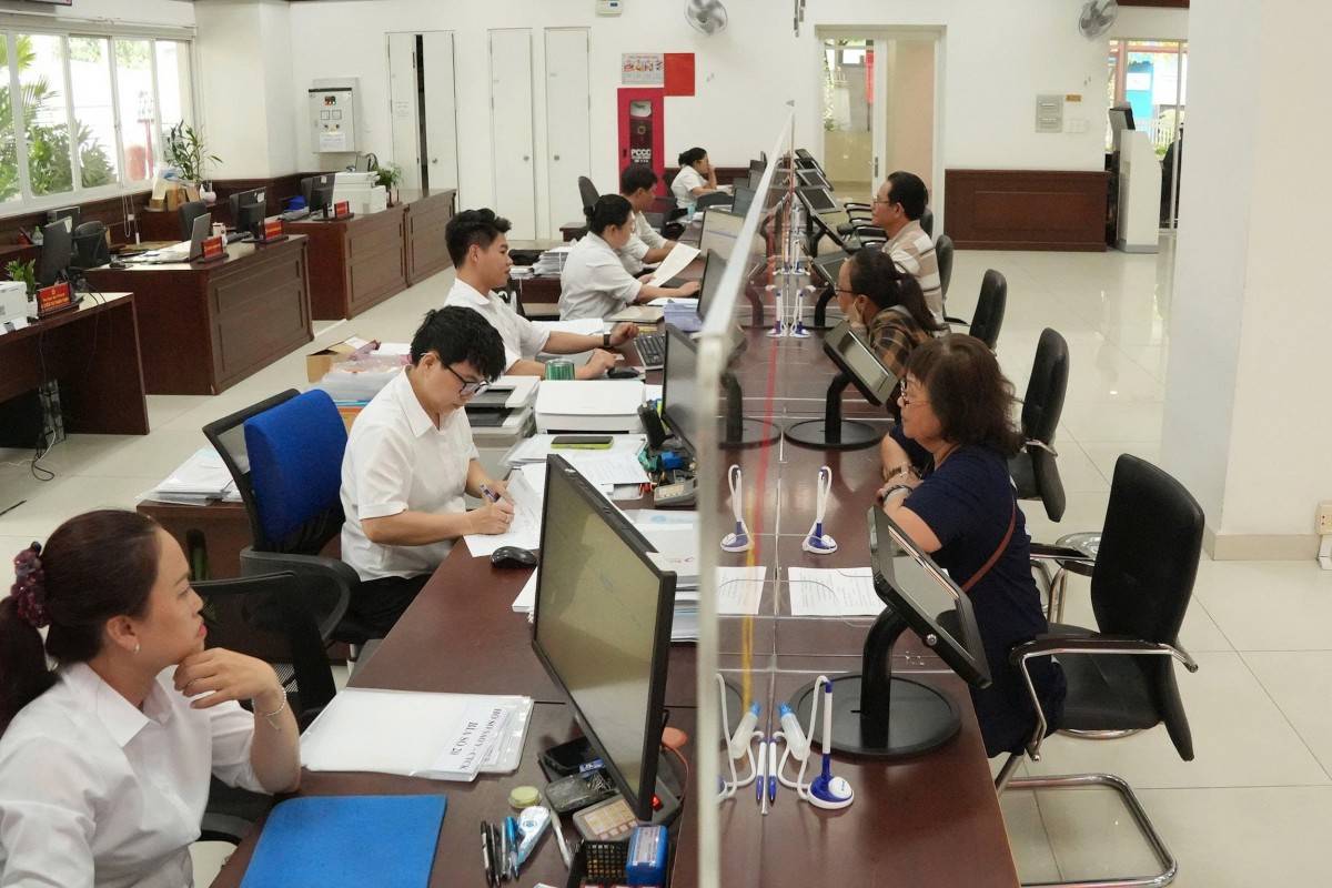 Cổng Dịch vụ công quốc gia ghi nhận TP. Hồ Chí Minh đạt 11/18 điểm về mức độ hài lòng của người dân (tương đương 61,11%) Cổng Dịch vụ công quốc gia ghi nhận TP. Hồ Chí Minh đạt 11/18 điểm về mức độ hài lòng của người dân (tương đương 61,11%)