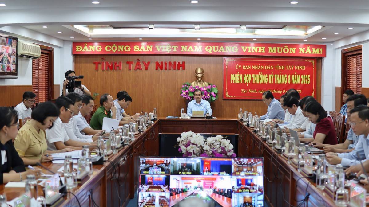 Phiên họp thường kỳ tháng 8/2025 diễn ra sáng nay, ngày 09/9/2025, tại tỉnh Tây Ninh. Phó Chủ tịch UBND tỉnh Nguyễn Hồng Thanh đã chủ trì hội nghị. Phiên họp thường kỳ tháng 8/2025 diễn ra sáng nay, ngày 09/9/2025, tại tỉnh Tây Ninh. Phó Chủ tịch UBND tỉnh Nguyễn Hồng Thanh đã chủ trì hội nghị.