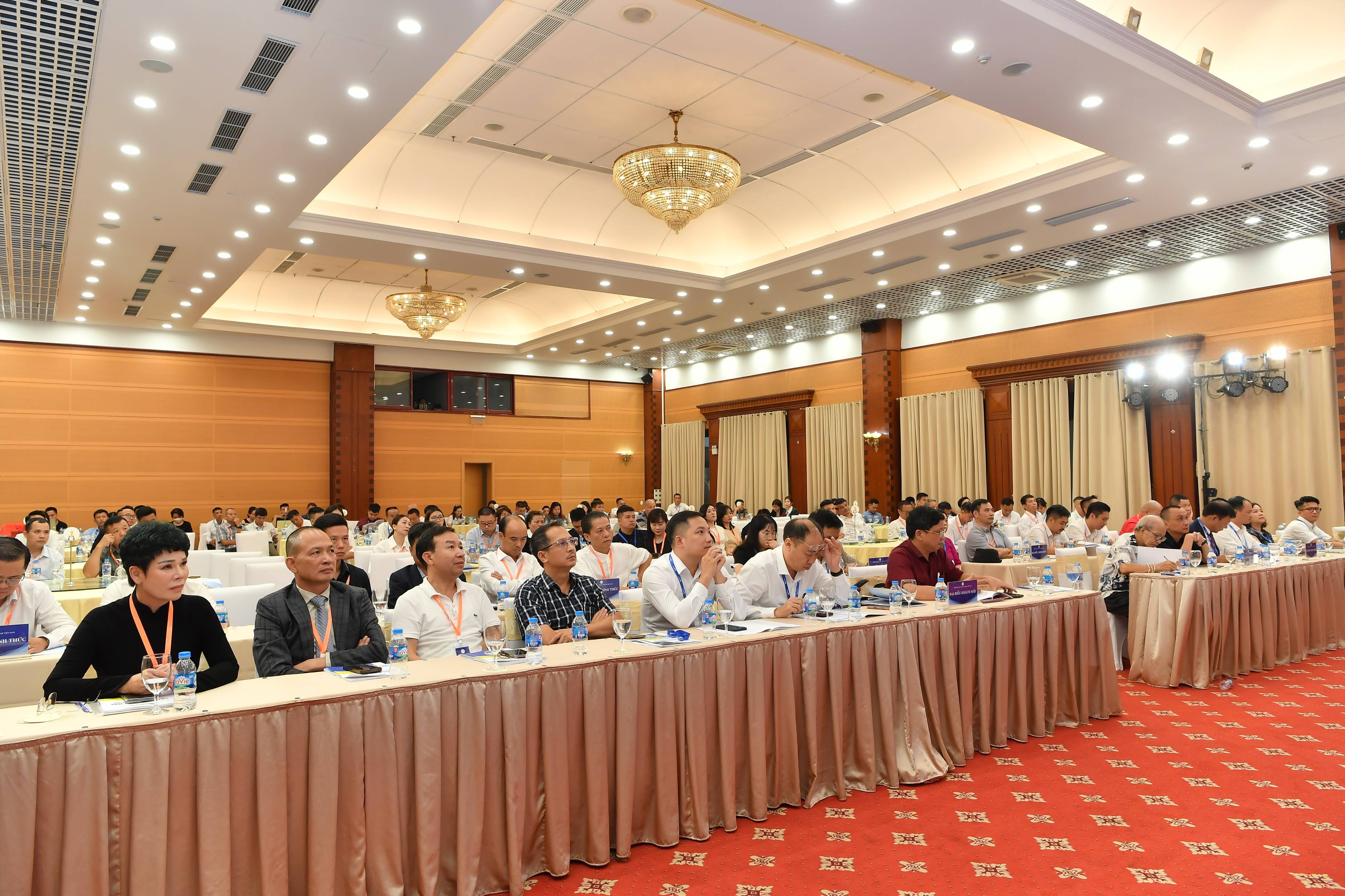 Đại hội VAMOBA IV: Khát vọng vươn xa cùng đất nước, thúc đẩy ngành xe Việt Nam phát triển bền vững Đại hội VAMOBA IV: Khát vọng vươn xa cùng đất nước, thúc đẩy ngành xe Việt Nam phát triển bền vững