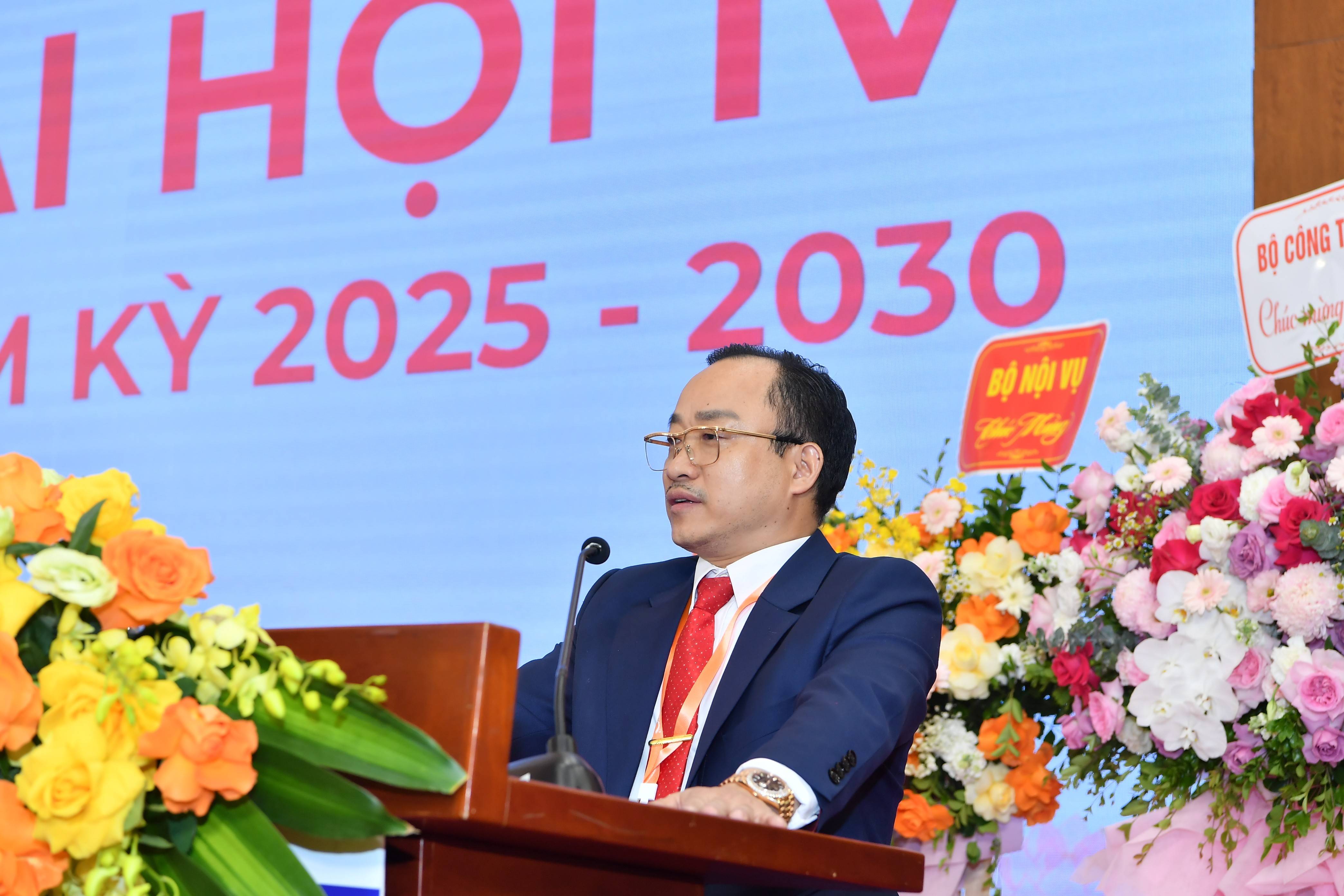 Đại hội VAMOBA IV: Khát vọng vươn xa cùng đất nước, thúc đẩy ngành xe Việt Nam phát triển bền vững Đại hội VAMOBA IV: Khát vọng vươn xa cùng đất nước, thúc đẩy ngành xe Việt Nam phát triển bền vững