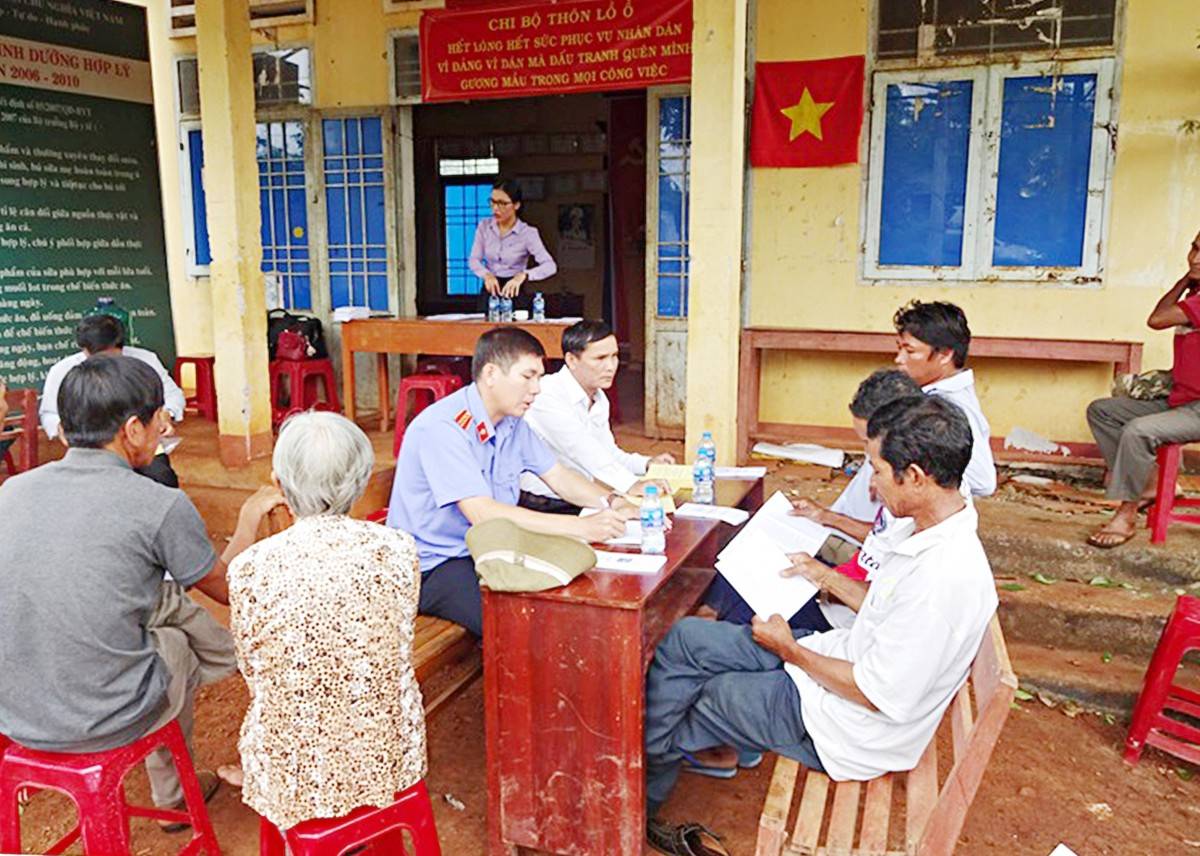 Trợ giúp pháp lý – điểm tựa công lý cho đồng bào dân tộc thiểu số Trợ giúp pháp lý – điểm tựa công lý cho đồng bào dân tộc thiểu số