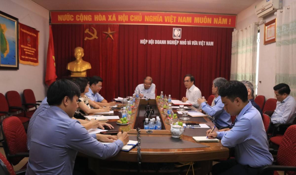 Hội nghị Ban Thường vụ VINASME: Sẵn sàng cho lễ kỷ niệm 20 năm thành lập với quy mô quốc gia Hội nghị Ban Thường vụ VINASME: Sẵn sàng cho lễ kỷ niệm 20 năm thành lập với quy mô quốc gia