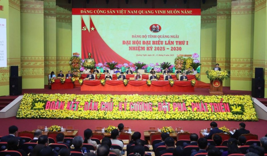 Quảng Ngãi: Địa phương đầu tiên trong cả nước tổ chức Đại hội Đảng bộ cấp tỉnh Quảng Ngãi: Địa phương đầu tiên trong cả nước tổ chức Đại hội Đảng bộ cấp tỉnh
