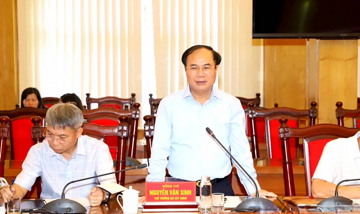 Thứ trưởng Bộ Xây dựng Nguyễn Văn Sinh: Phú Thọ cần đẩy nhanh các dự án nhà ở xã hội Thứ trưởng Bộ Xây dựng: Phú Thọ cần đẩy nhanh các dự án nhà ở xã hội