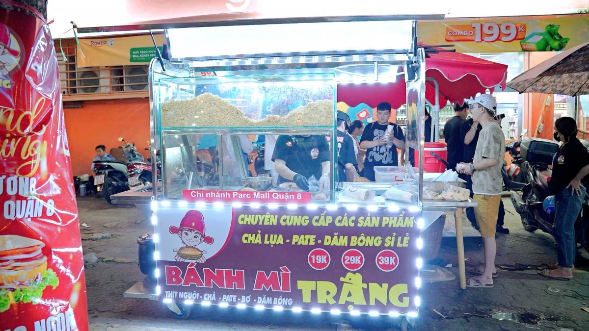 Bánh mì Trạng - Từ xe bánh mì di động đến mô hình khởi nghiệp hấp dẫn cho giới trẻ