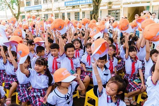 Doanh nghiệp Thành phố Hồ Chí Minh mang yêu thương đến học sinh vùng khó khăn