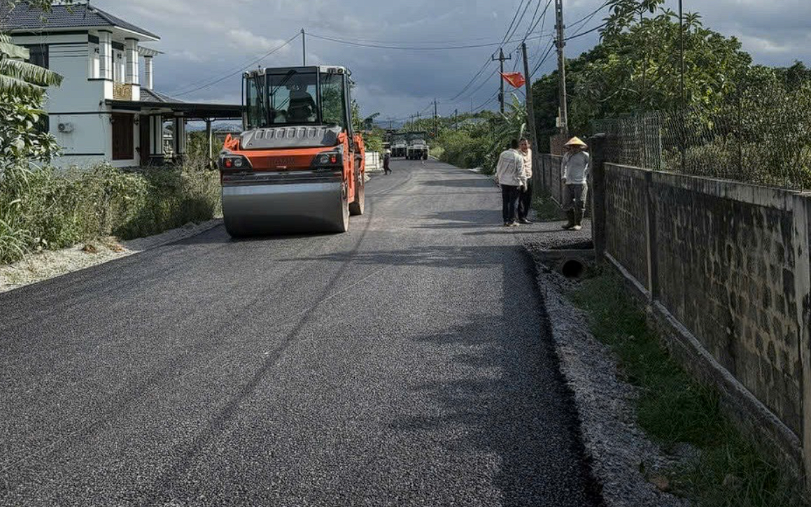 Quảng Trị: Doanh nghiệp xây tặng tuyến đường làng đạt chuẩn cao tốc