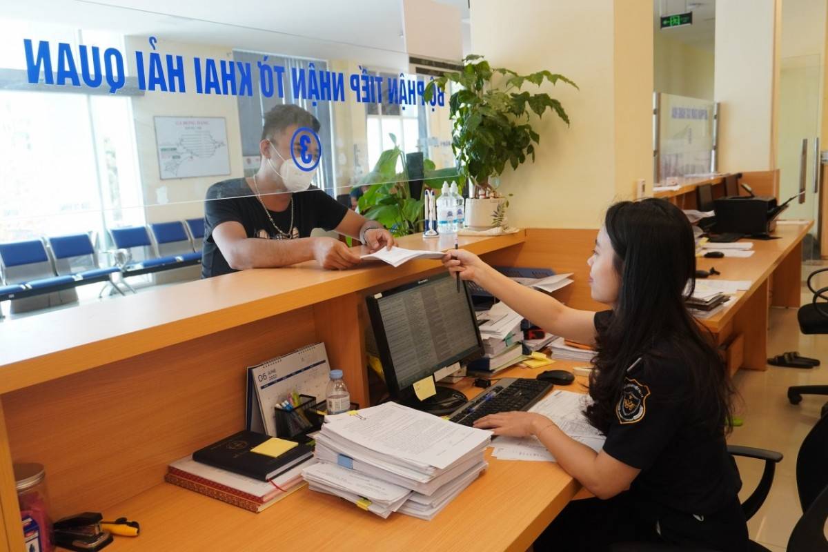 Hải quan đẩy mạnh cải cách, gần 66% tờ khai được phân luồng xanh trong 8 tháng