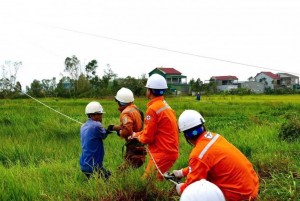 EVNNPC: Giữ dòng điện sáng trong mưa bão, nỗ lực hoàn thành mục tiêu năm 2025
