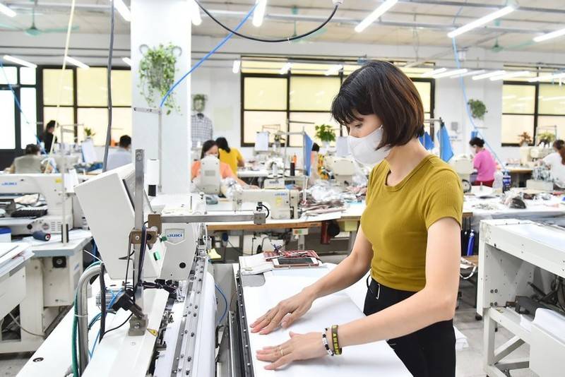 Chuyển đổi số xanh năm 2025 giúp May 10 giảm khoảng 15.000 - 20.000 tấn khí thải carbon (Ảnh: The Dai) Chuyển đổi số xanh năm 2025 giúp May 10 giảm khoảng 15.000 - 20.000 tấn khí thải carbon (Ảnh: The Dai)