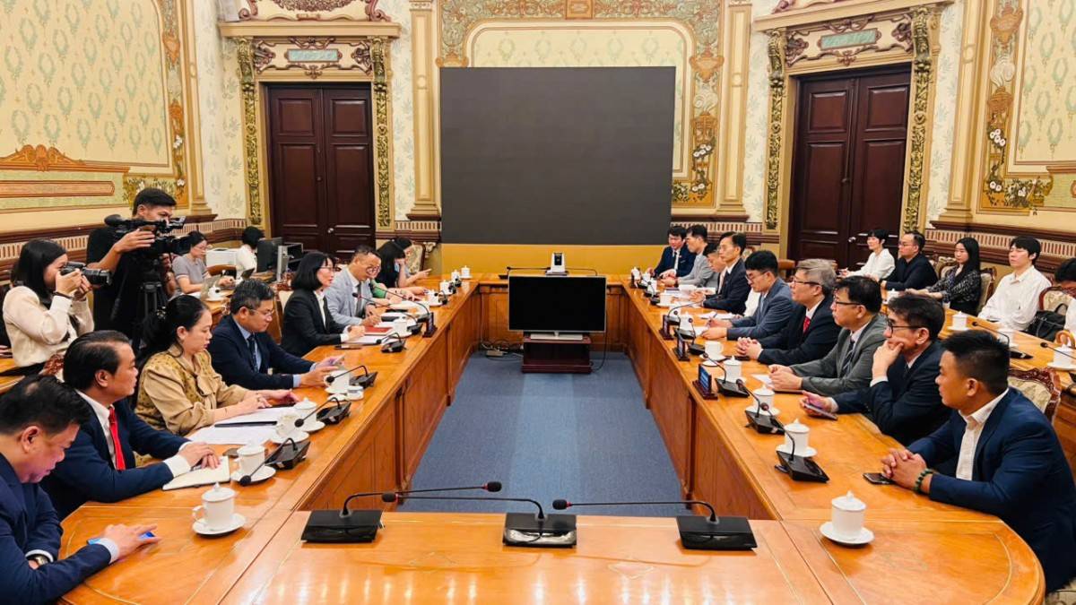 Lãnh đạo UBND TP.HCM làm việc với  Lãnh đạo Hiệp hội VKBIA và lãnh đạo Thung lũng Công nghệ cao Pangyo (Hàn Quốc)