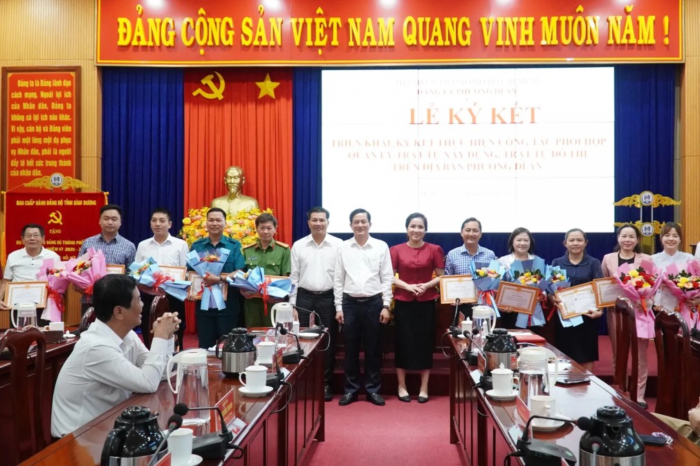 Phường Dĩ An (TP. Hồ Chí Minh) nâng cao chất lượng cán bộ, đáp ứng yêu cầu trong tình hình mới