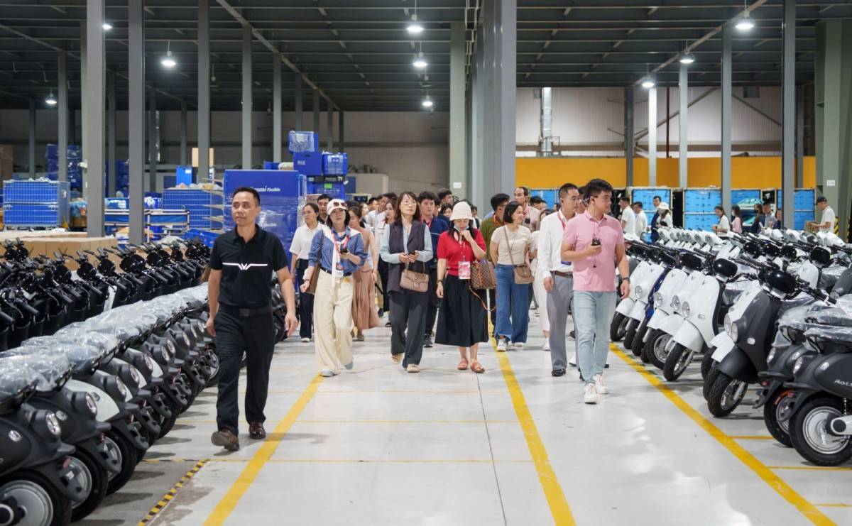 VinFast luôn đồng hành hỗ trợ mạnh mẽ cho người tiêu dùng và đối tác, nhà phân phối xe máy điện để đạt mục tiêu đề ra.