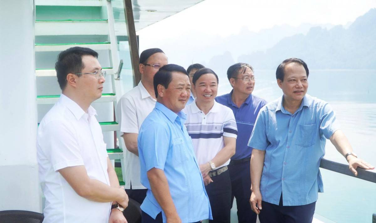 Bí thư Tỉnh ủy Tuyên Quang khảo sát tiềm năng du lịch sinh thái Na Hang – Lâm Bình