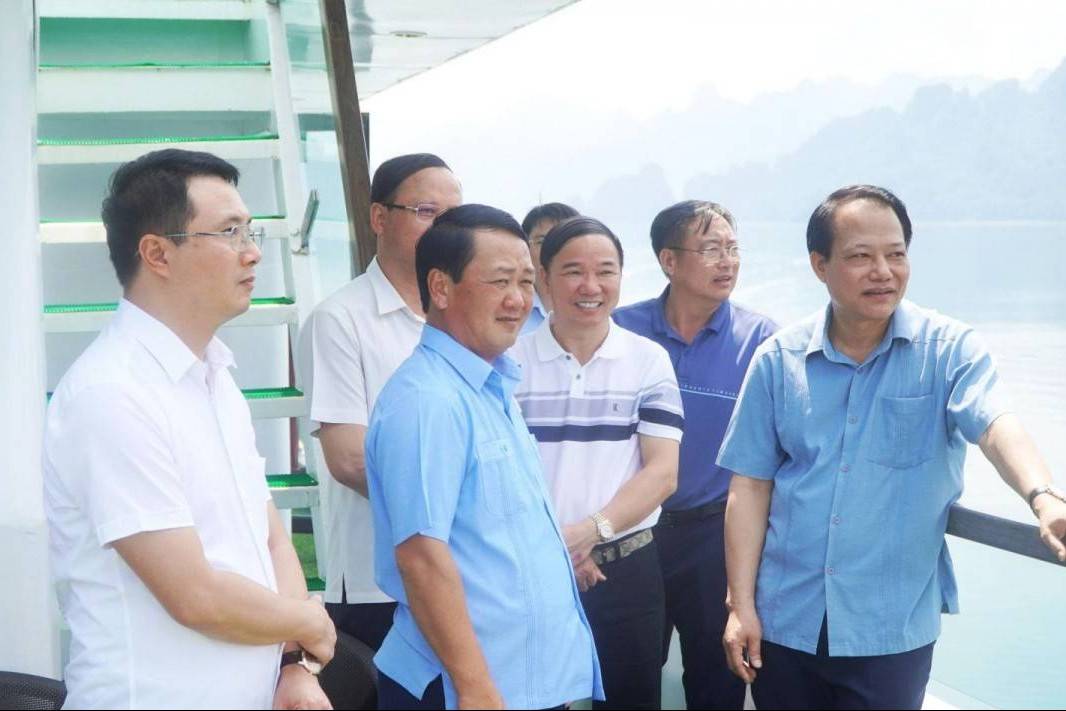 Bí thư Tỉnh ủy Tuyên Quang khảo sát tiềm năng du lịch sinh thái Na Hang – Lâm Bình