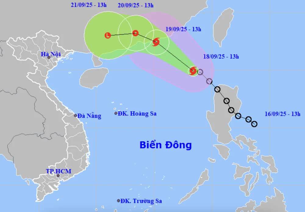 Bão số 8 Mitag xuất hiện trên Biển Đông, gió giật cấp 11, biển động rất mạnh