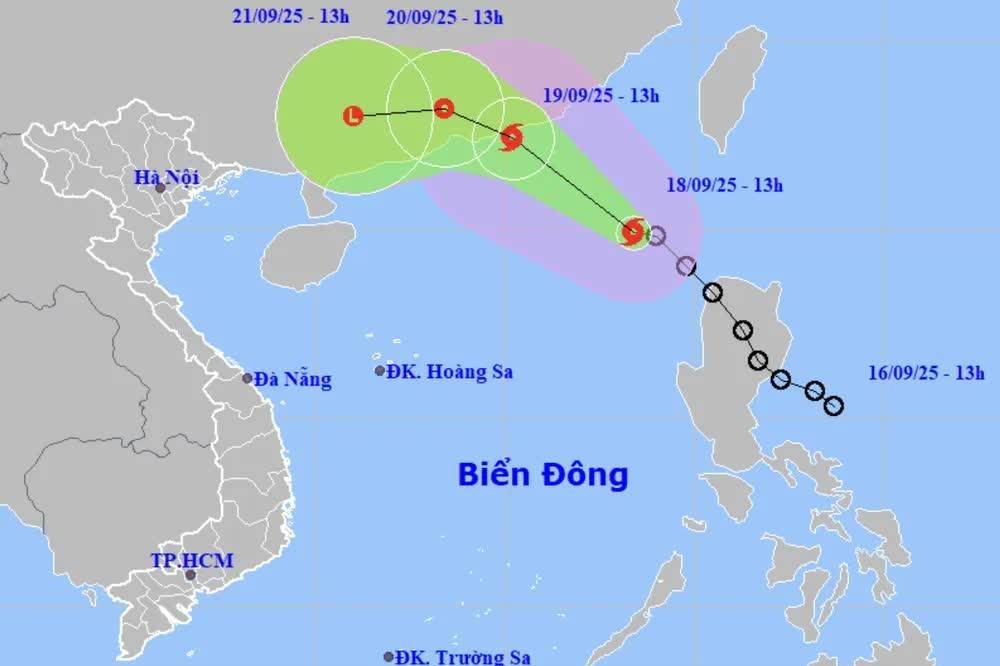 Bão số 8 Mitag xuất hiện trên Biển Đông, gió giật cấp 11, biển động rất mạnh