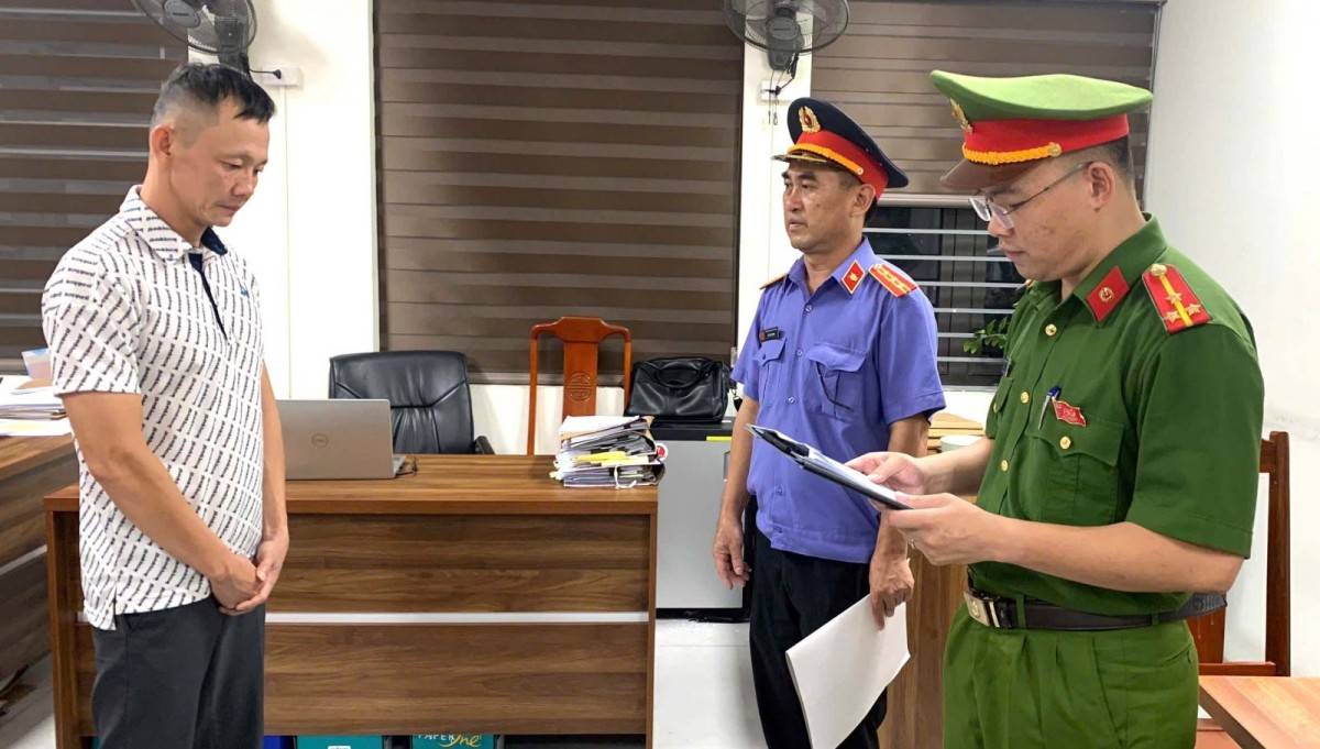 Thanh Hóa: Bắt thêm đối tượng trong đường dây khai thác cát lậu quy mô lớn