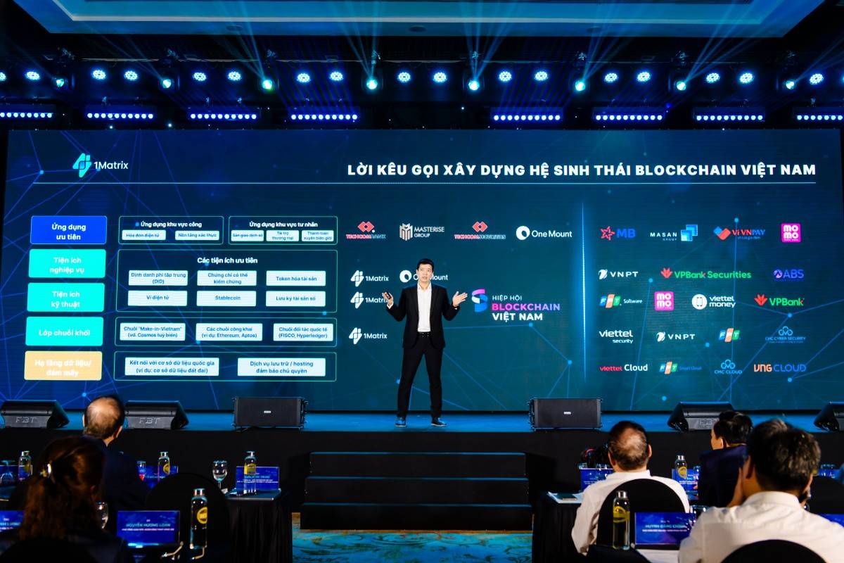 Chủ tịch 1Matrix Phan Đức Trung kêu gọi sự chung tay xây dựng một hệ sinh thái blockchain Việt phát triển bền vững