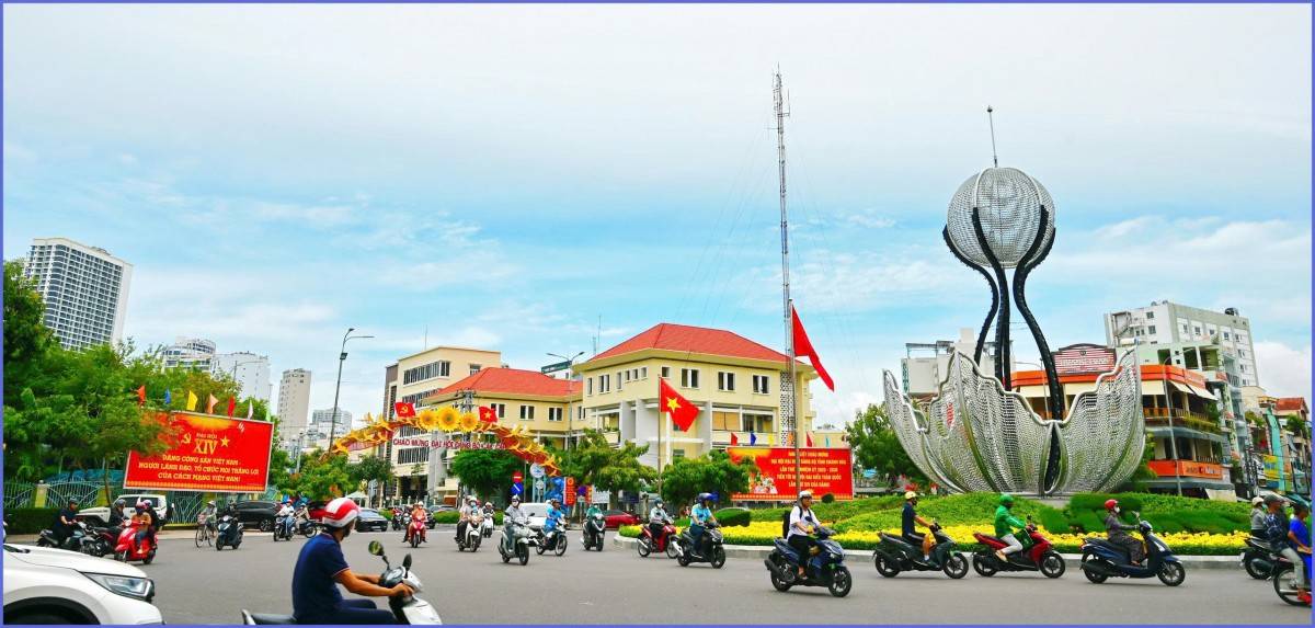 Khánh Hòa: Cờ Đảng, cờ Tổ quốc tung bay rực rỡ chào đón Đại hội Đảng