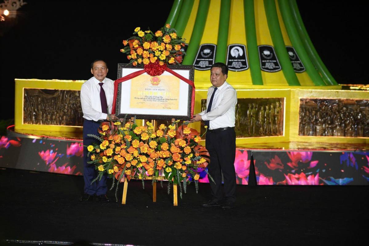 bến phà Long Đại; Đêm nghệ thuật sử thi tái hiện huyền thoại;