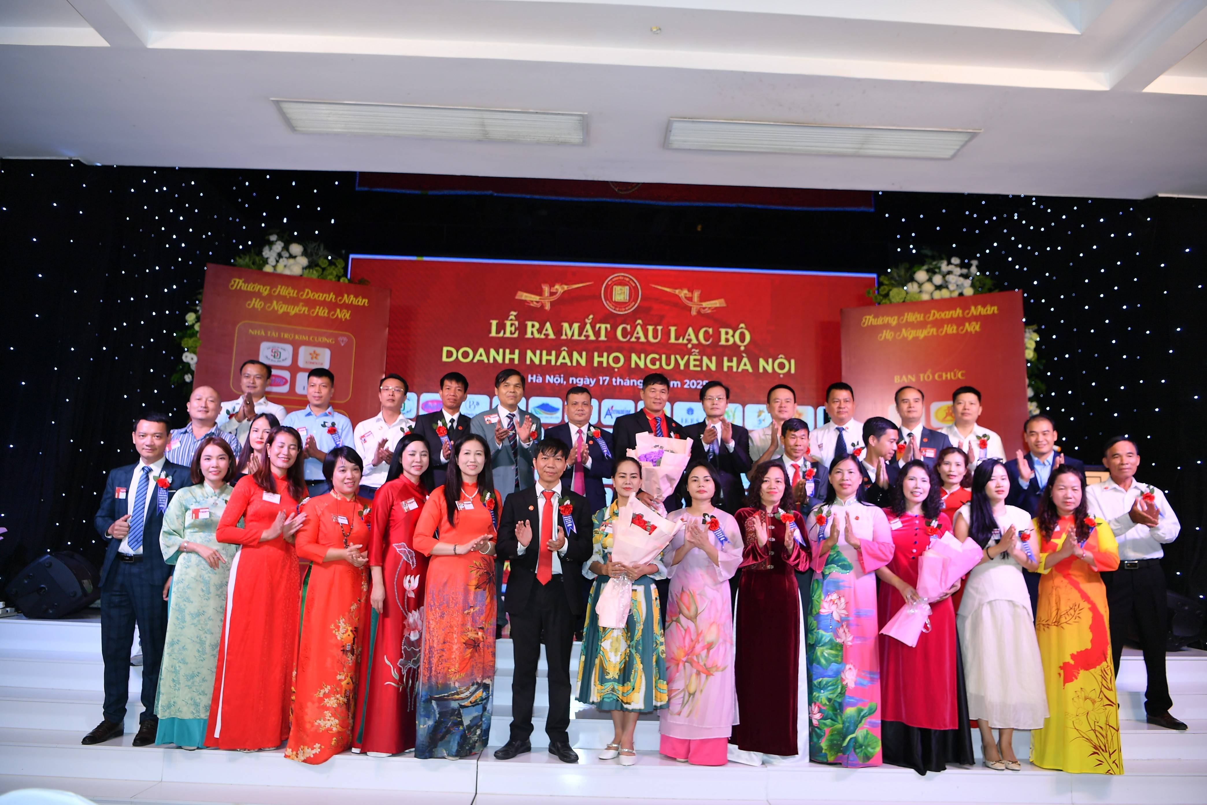 CLB Doanh nhân Họ Nguyễn Hà Nội: Nơi hội tụ trí tuệ, kết nối sức mạnh, dựng xây tương lai