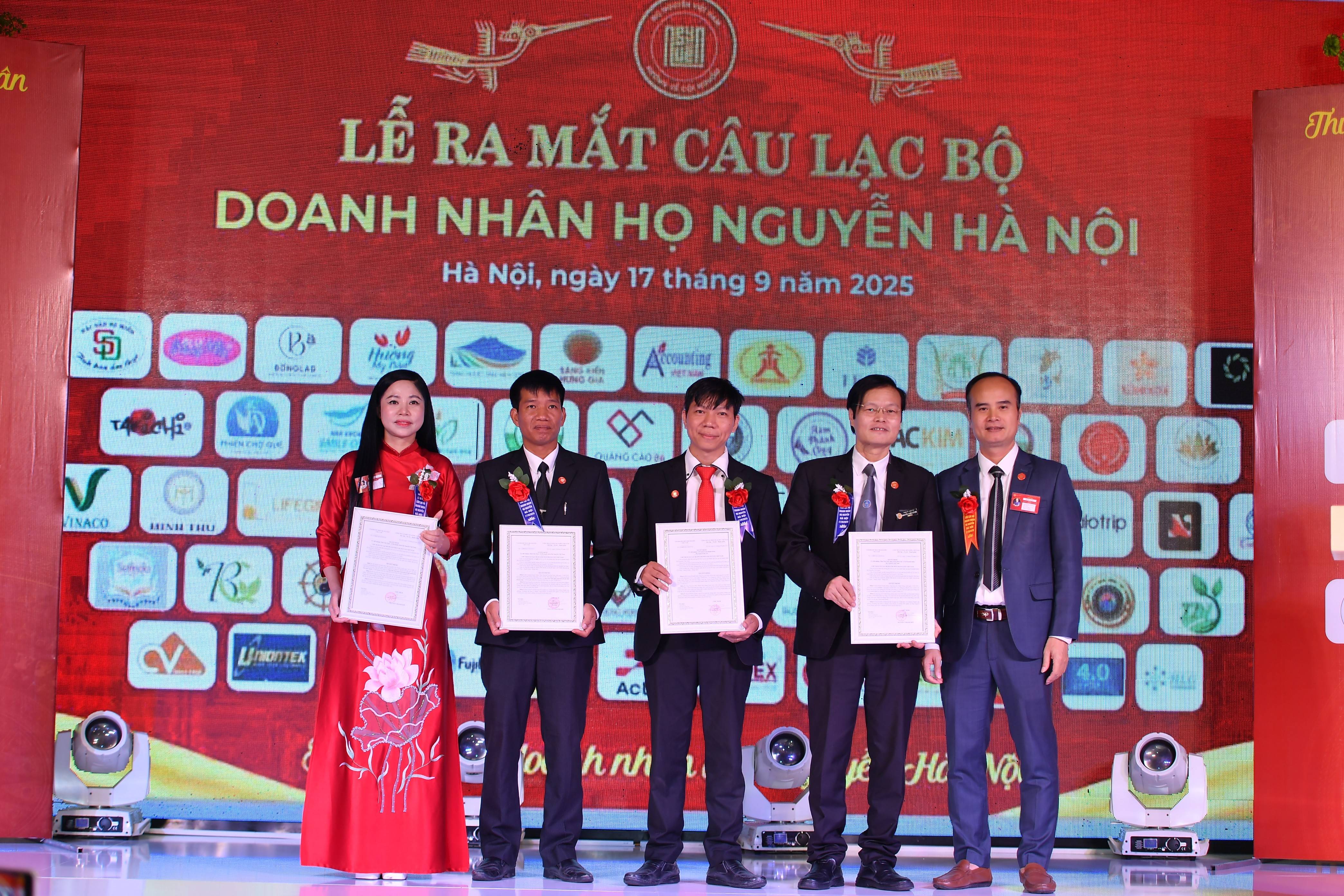 CLB Doanh nhân Họ Nguyễn Hà Nội: Nơi hội tụ trí tuệ, kết nối sức mạnh, dựng xây tương lai