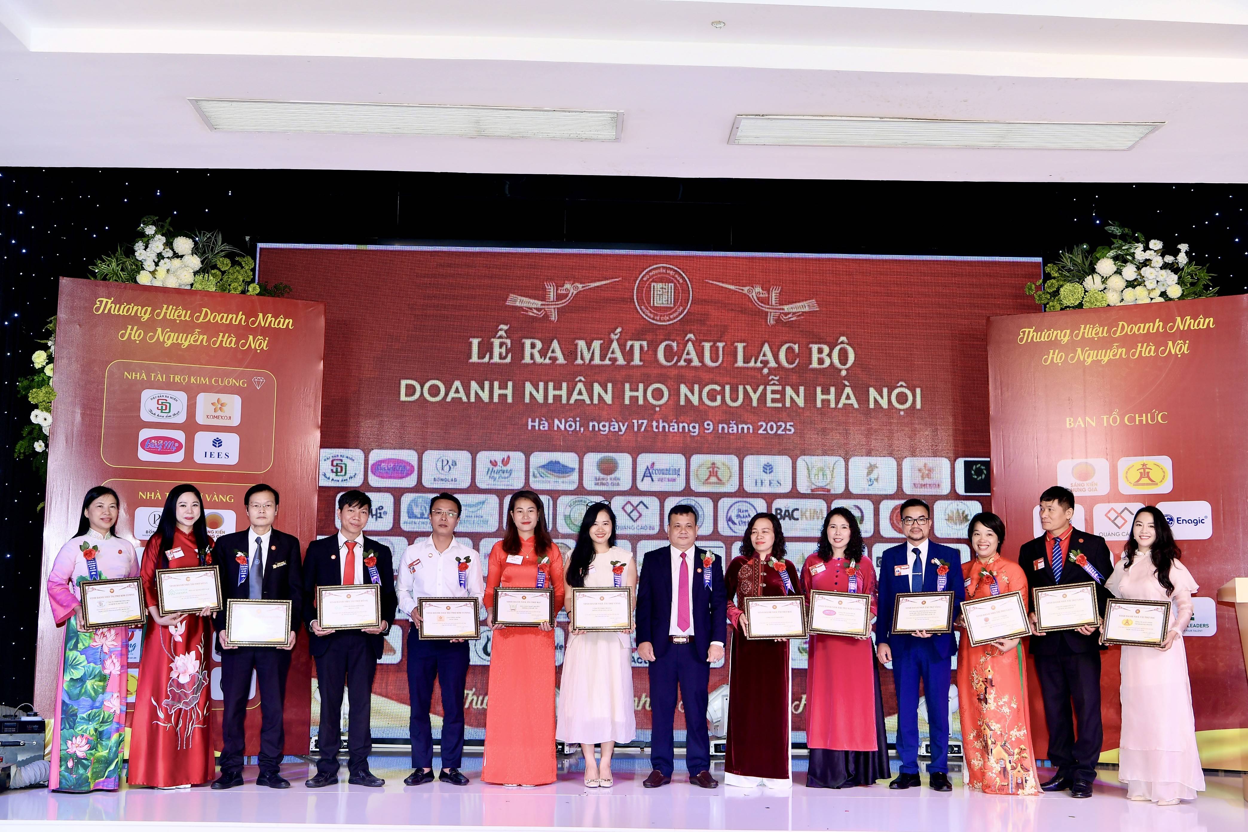 CLB Doanh nhân Họ Nguyễn Hà Nội: Nơi hội tụ trí tuệ, kết nối sức mạnh, dựng xây tương lai