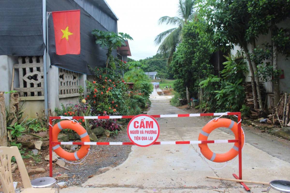 Thanh Hóa: Công bố tình huống khẩn cấp thiên tai sạt lở tại đường tràn thôn Mật Thành, xã Quý Lương