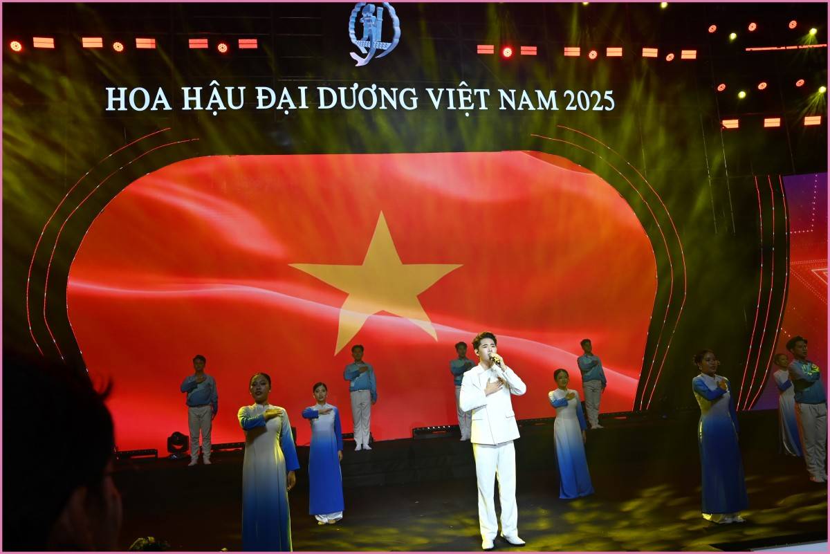 Hoa Hậu Đại Dương 2025: Cuộc tranh tài nhan sắc và trí tuệ Việt tại vịnh biển Vĩnh Hy