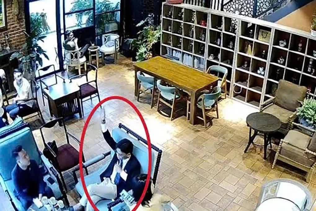 Vụ đánh người ở quán cà phê: Bắt khẩn cấp một đối tượng
